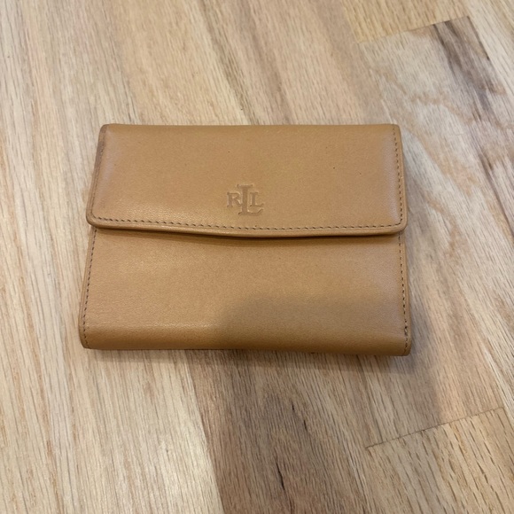 Lauren Ralph Lauren tan leather bifold wallet - Picture 1 of 6